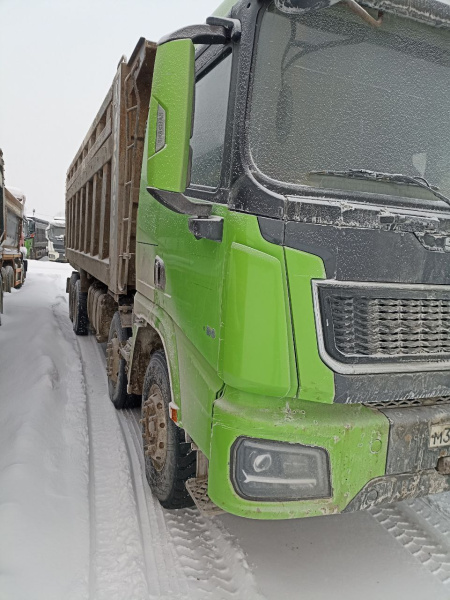 Shacman (Shaanxi) SX 8x4 Самосвал SX33186V366 — Б/У, 2023 г.