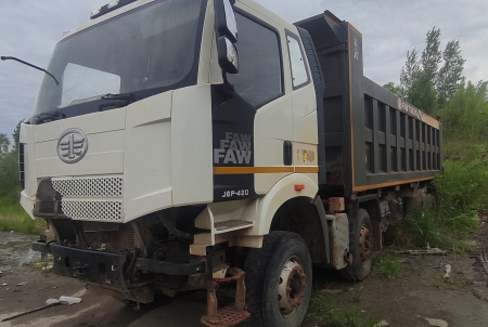 FAW J6* 8x4 Самосвал — Б/У, 2021 г.