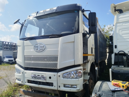 FAW CA3250P66K24T1E5 — Б/У, 2023 г.