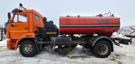 АО Мценский завод "Коммаш" КО-829Д1 на шасси КамАЗ 53605 4x2 КДМ КО-806 — Б/У, 2021 г.