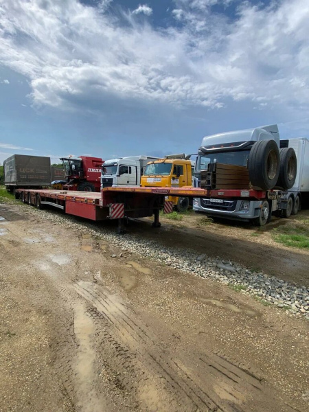 Ютерборг 9852 Полуприцеп тяжеловоз 3 оси 985234 — Б/У, 2022 г.