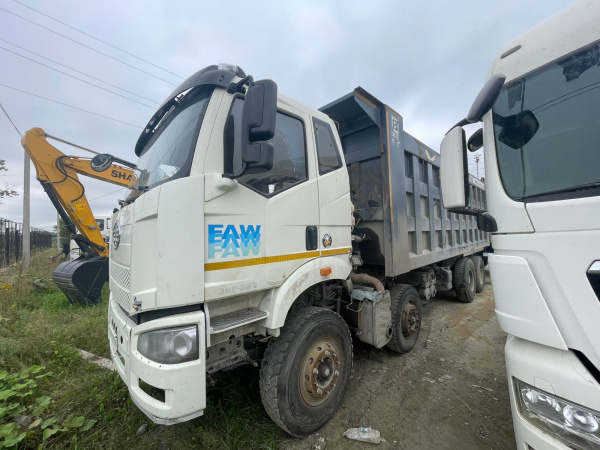 FAW J6 8x4 Самосвал СА3310Р66K24T4E5 — Б/У, 2023 г.