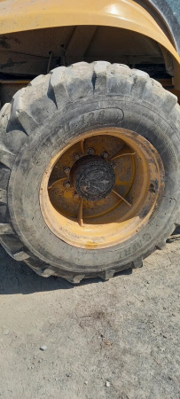 REDSTAR T28 Экскаватор-погрузчик T28/28 — Б/У, 2022 г.