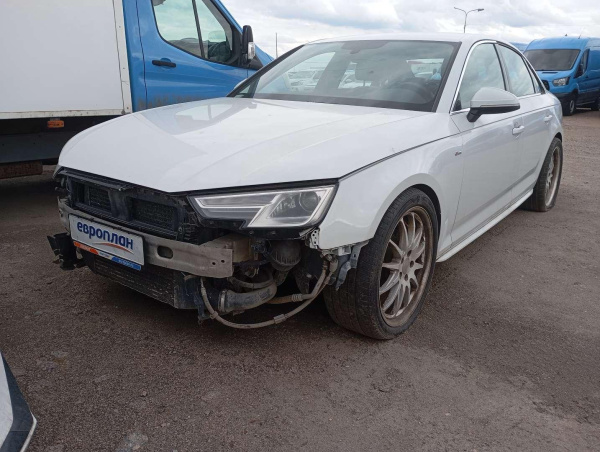 Audi A4 — Б/У, 2016 г. (Санкт-Петербург, 188694 км)