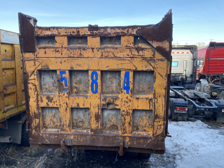 Shacman (Shaanxi) SX 8x4 Самосвал SX3318DT366 — Б/У, 2018 г.