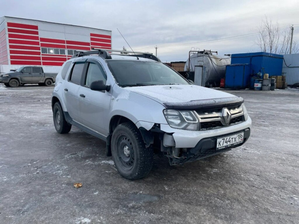 Renault DUSTER Life 1.5 dci MT6 4x4 — Б/У, 2019 г.