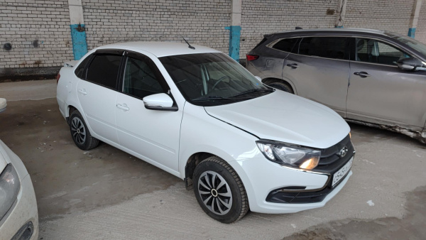 Lada Granta седан — Б/У, 2024 г. (Набережные Челны, 25701 км)