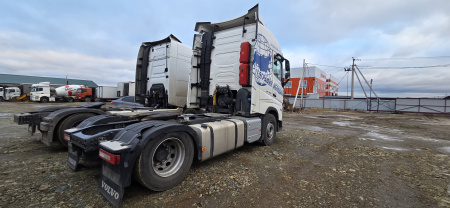 VOLVO FH460 4x2 Седельный тягач — Б/У, 2021 г.