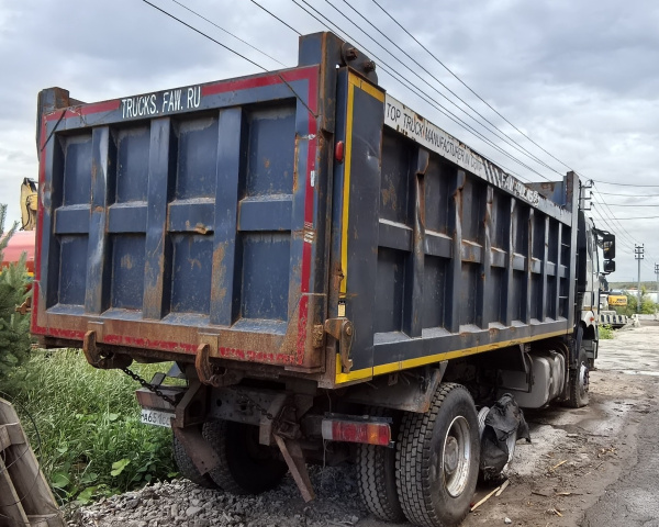 FAW CA 3250 6x4 Самосвал — Б/У, 2022 г.