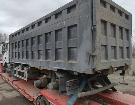 Shacman (Shaanxi) SX 8x4 Самосвал SX331863366 — Б/У, 2022 г.
