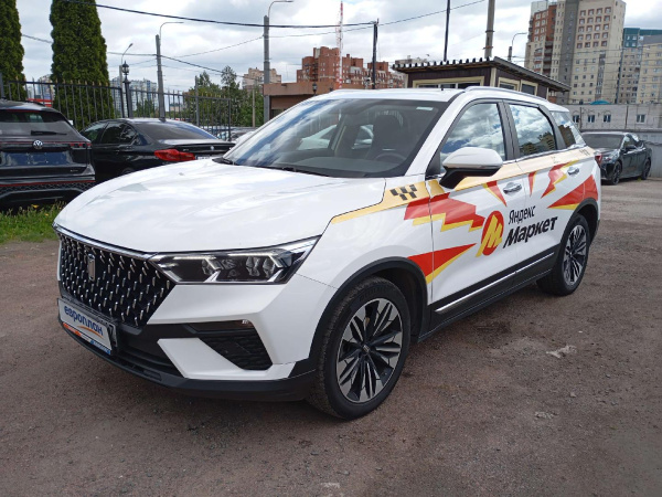 FAW (First Automotive Works) Bestune T77 — Б/У, 2023 г. (Санкт-Петербург, 119705 км)