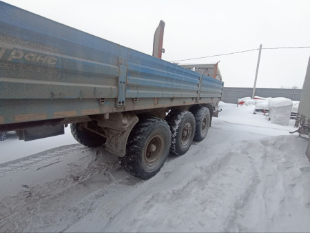 УралСпецТранс 94651 Полуприцеп бортовой — Б/У, 2022 г.