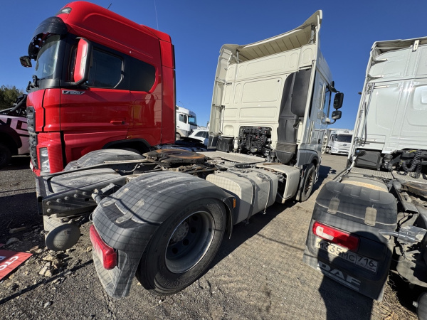 DAF XF 4x2 Седельный тягач — Б/У, 2020 г.