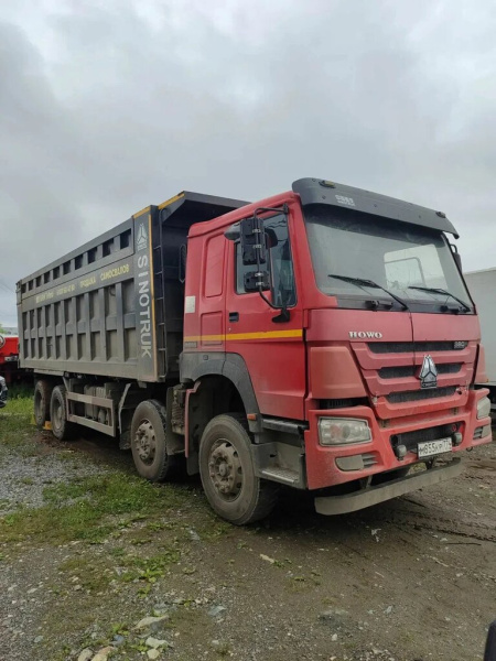Howo ZZ 8x4 Самосвал ZZ3407S3867E — Б/У, 2022 г.
