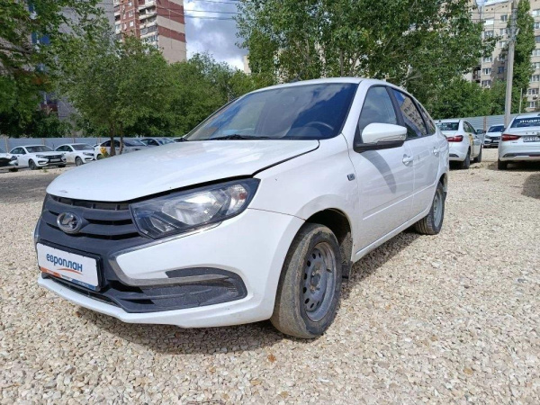 Lada Granta лифтбек — Б/У, 2023 г. (Волгоград, 103381 км)