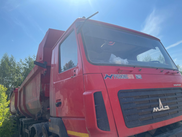 МАЗ 6516 8x4 Самосвал 6516С9-580-000 — Б/У, 2021 г.