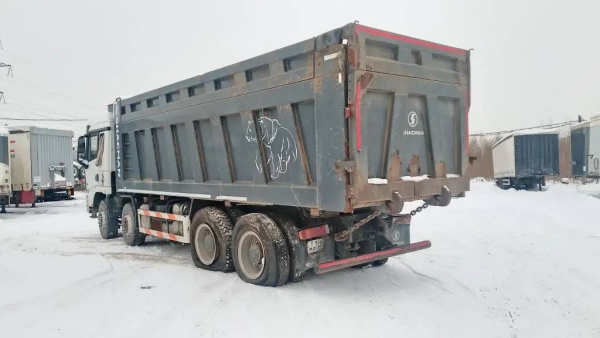 Shacman (Shaanxi) SX331863366 — Б/У, 2024 г.