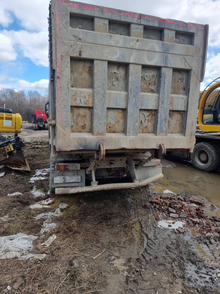 Shacman (Shaanxi) SX 8x4 Самосвал SX33186T366 — Б/У, 2022 г.