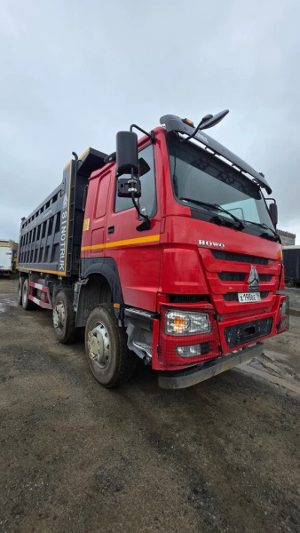 Howo ZZ 8x4 Самосвал ZZ3407S3867E — Б/У, 2023 г.