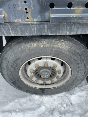 BONUM 9142 Полуприцеп шторный 914296-04 — Б/У, 2024 г.