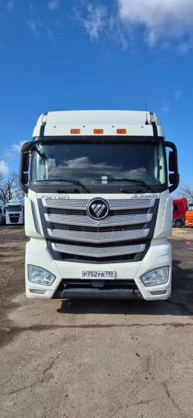 Foton AUMAN 4x2 Седельный тягач BJ4189SLFKA — Б/У, 2023 г.