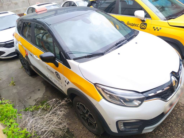 RENAULT Style TCe 150 CVT 4х2 — Б/У, 2021 г.