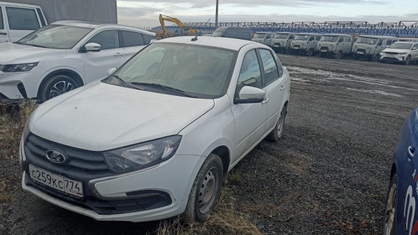 Lada Granta седан — Б/У, 2024 г. (Челябинск, 86009 км)