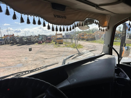 Volvo FH 4x2 Седельный тягач FH-TRUCK — Б/У, 2016 г.