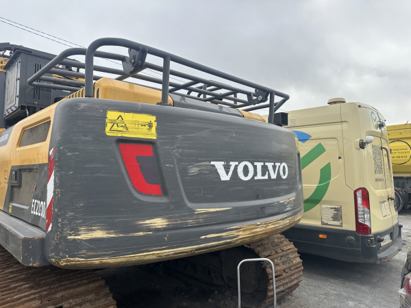VOLVO EC220DL — Б/У, 2020 г.