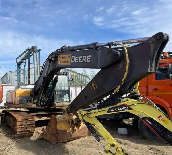 JOHN DEERE E260LC Экскаватор — Б/У, 2018 г.