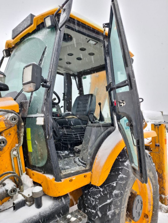 JCB 3DX Экскаватор-погрузчик 3DX-BSIV — Б/У, 2023 г.