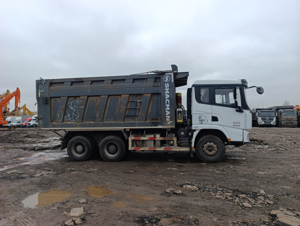Shacman (Shaanxi) SX 6x4 Самосвал SX32586V384 — Б/У, 2023 г.