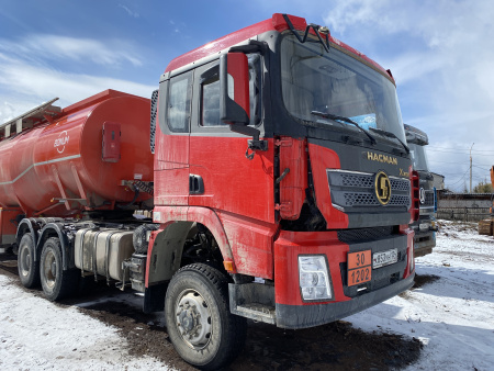 Shacman (Shaanxi) SX 6x6 Седельный тягач SX42586V385 — Б/У, 2023 г.