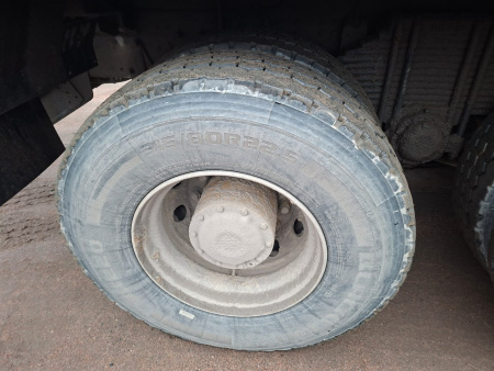 Shacman (Shaanxi) SX 8x4 Самосвал SX331863366 — Б/У, 2024 г.