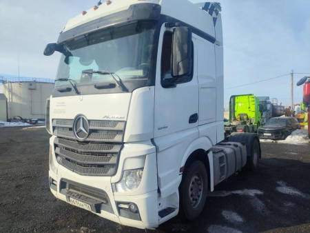 MERCEDES-BENZ Actros 4x2 Седельный тягач — Б/У, 2018 г.