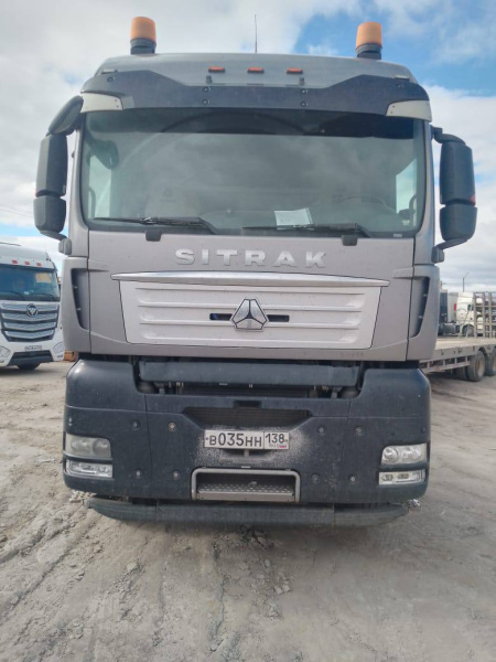 SITRAK C7H 6x4 Седельный тягач ZZ4256V364HE — Б/У, 2023 г.