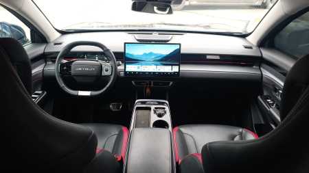 Jetour Luxury 1.6T (185hp) 8AT 4WD (I Поколение) — Б/У, 2024 г.