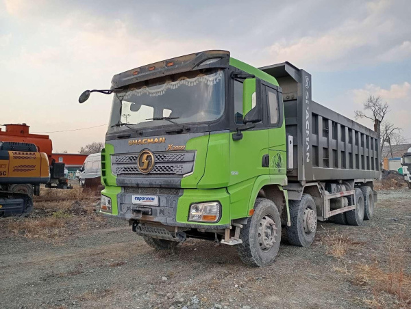 Shacman SX331863366 — Б/У, 2022 г. (Артем, 153012 км)