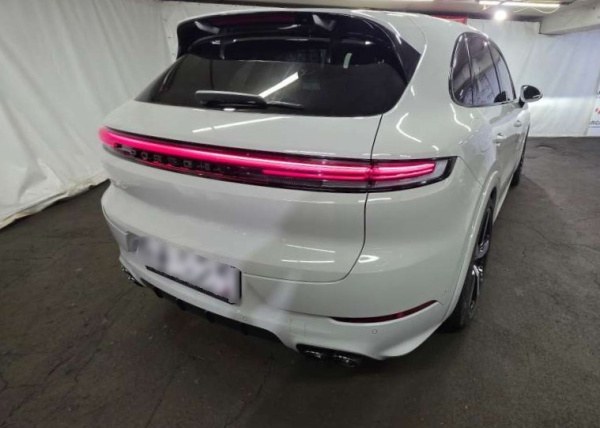 PORSCHE S — Б/У, 2024 г.
