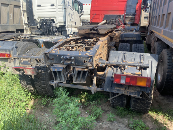 МАЗ 6432 6x6 Седельный тягач 643228 — Б/У, 2023 г.