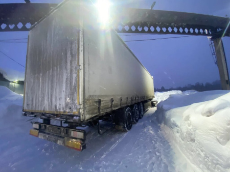 Krone SD Полуприцеп шторный — Б/У, 2023 г.