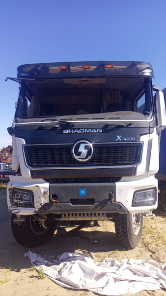 Shacman (Shaanxi) SX 6x6 Самосвал SX32586V385 — Б/У, 2023 г.