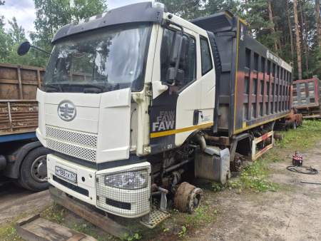 FAW J6* 8x4 Самосвал — Б/У, 2023 г.