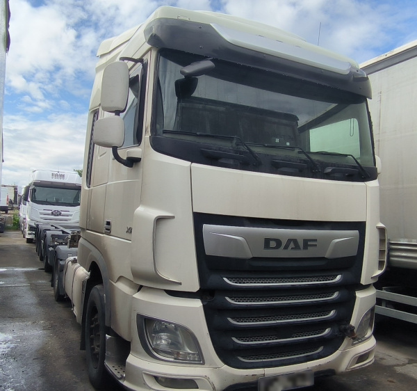 DAF XF 4x2 Седельный тягач — Б/У, 2021 г.