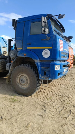 КамАЗ 65221 6x6 Седельный тягач 65221-53 — Б/У, 2023 г.