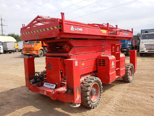 LGMG (Lingong Group Jinan Heavy Machinery Co., Ltd.) SR1623D — Б/У, 2023 г. (Ростов-на-Дону, 50 км)