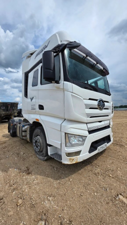 FAW J7 4x2 Седельный тягач CA4180P77K25E5 — Б/У, 2023 г.
