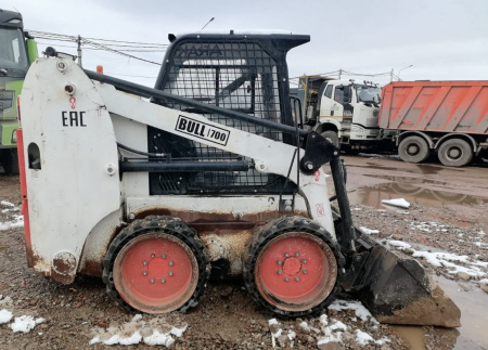 Bull SL Мини погрузчик SL700 — Б/У, 2023 г.