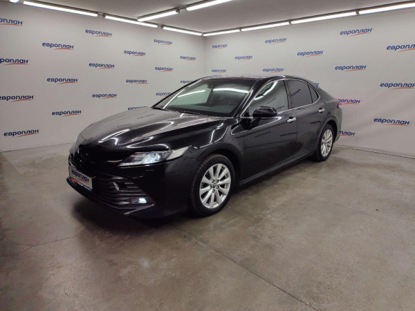 Toyota Camry — Б/У, 2019 г. (Москва, 212492 км)