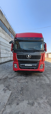 Shacman (Shaanxi) SX 6x4 Седельный тягач SX42584V324 — Б/У, 2023 г.
